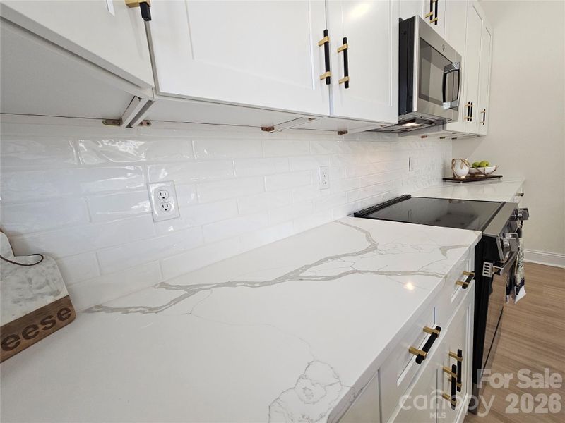 Image 43 of a home in . Image 43 of a home in .