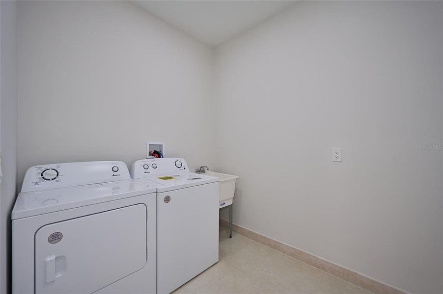 Close-up of interior finishes inside a home in , Indian Lake Estates (Image 19).