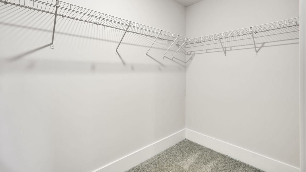 Spacious, unfurnished interior of a new home in Bella Point, Bolivia (Image 28).