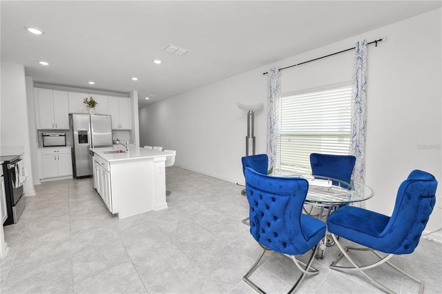 Furnished interior view inside a new home in Cascades, Davenport (Image 9). Furnished interior view inside a new home in Cascades, Davenport (Image 9).
