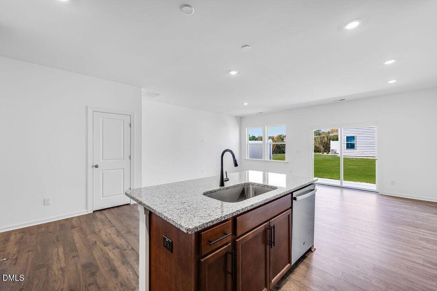 hj-nc-raleigh-magnolia-sage-lot-65-kitch