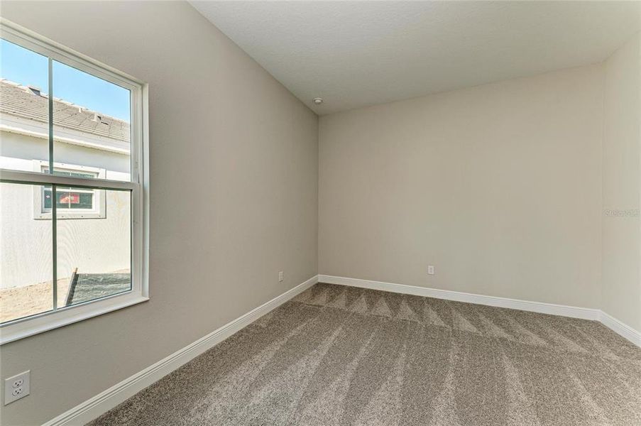 Spacious, unfurnished interior of a new home in Star Farms at Lakewood Ranch, Lakewood Ranch (Image 25).