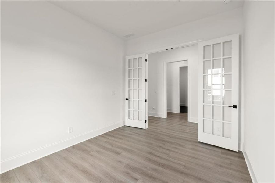 Spacious, unfurnished interior of a new home in , Kennesaw (Image 24).