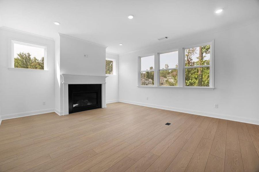 Spacious, unfurnished interior of a new home in Falls Creek, Flowery Branch (Image 15). Spacious, unfurnished interior of a new home in Falls Creek, Flowery Branch (Image 15).