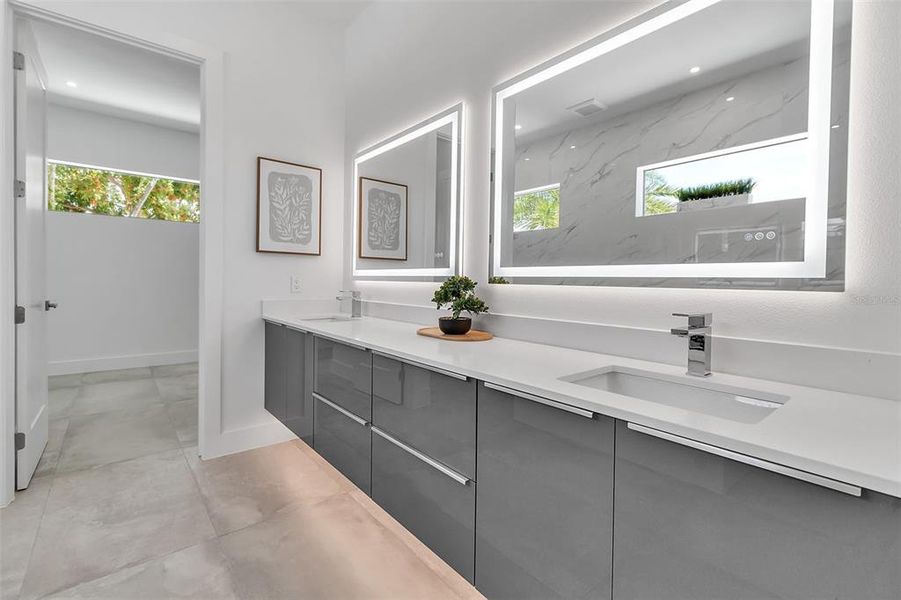 Furnished interior view inside a new home in , Sarasota (Image 41).