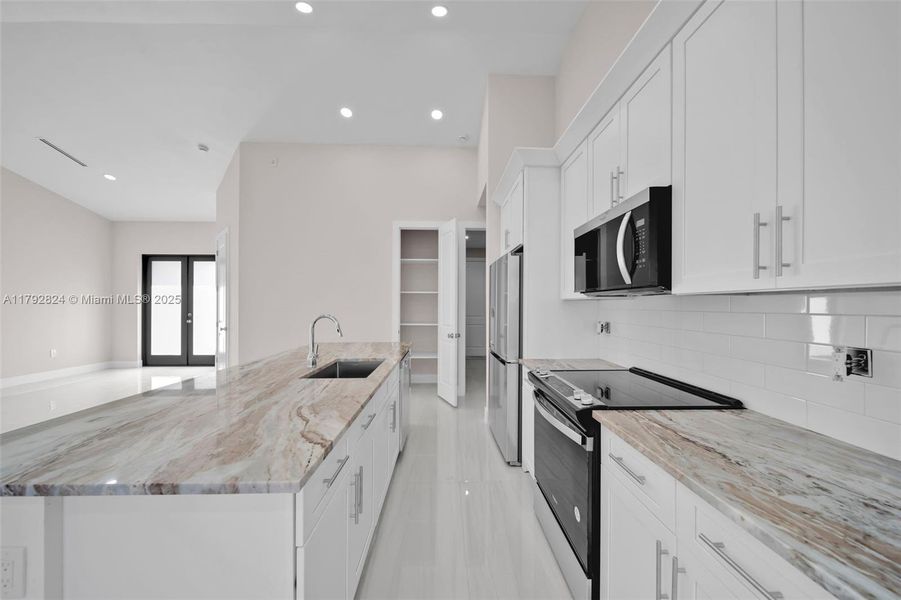 Spacious, unfurnished interior of a new home in , Cape Coral (Image 9). Spacious, unfurnished interior of a new home in , Cape Coral (Image 9).