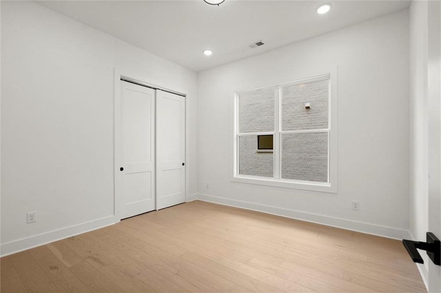 Spacious, unfurnished interior of a new home in The Gathering – Alpharetta, Alpharetta (Image 35).