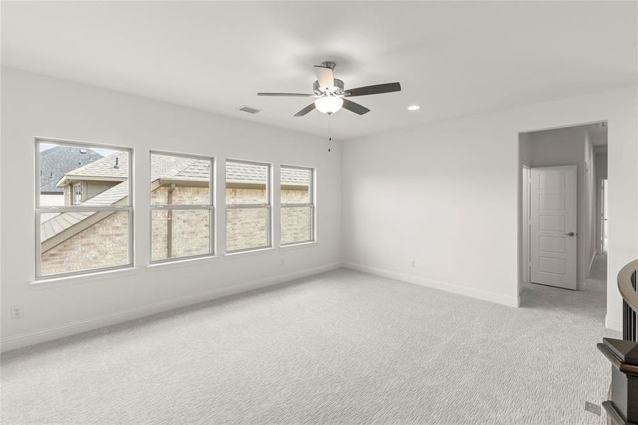 Spacious, unfurnished interior of a new home in Gideon Grove, Phase 2, Rockwall (Image 23). Spacious, unfurnished interior of a new home in Gideon Grove, Phase 2, Rockwall (Image 23).