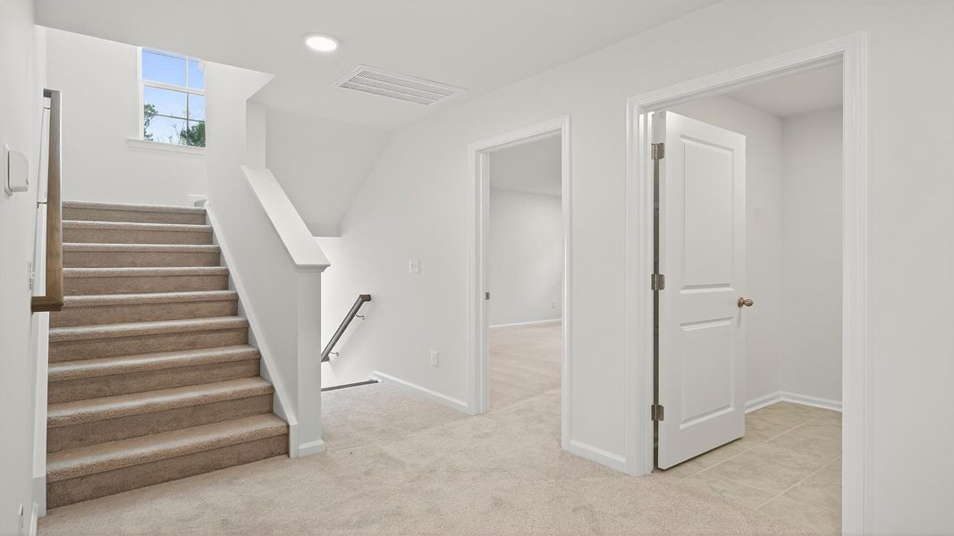 Spacious, unfurnished interior of a new home in Oak Bend, James Island (Image 12). Spacious, unfurnished interior of a new home in Oak Bend, James Island (Image 12).