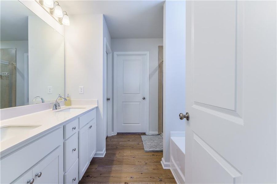 Furnished interior view inside a new home in Kingsley Creek, Lithonia (Image 33).
