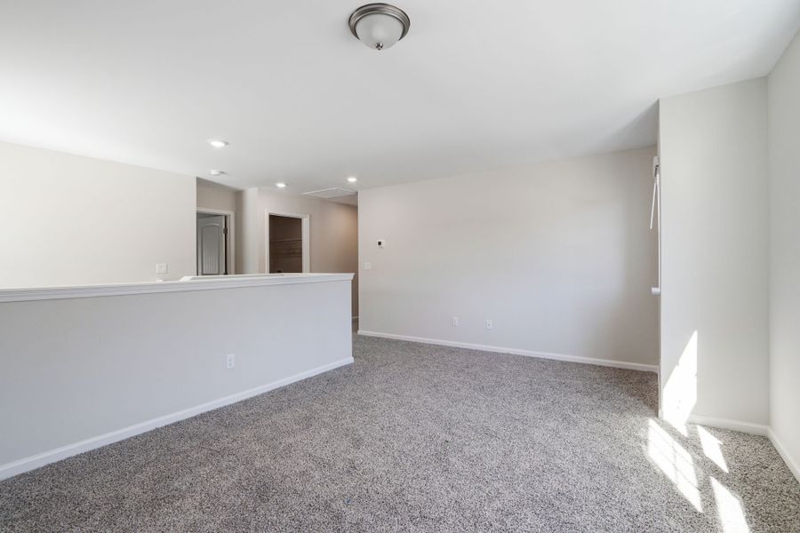 Spacious, unfurnished interior of a new home in Hayden Pointe, St. Marys (Image 32). Spacious, unfurnished interior of a new home in Hayden Pointe, St. Marys (Image 32).