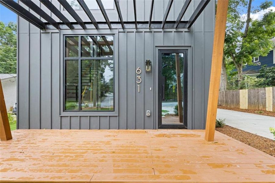 Exterior details and patio area of a home in , Atlanta (Image 19).