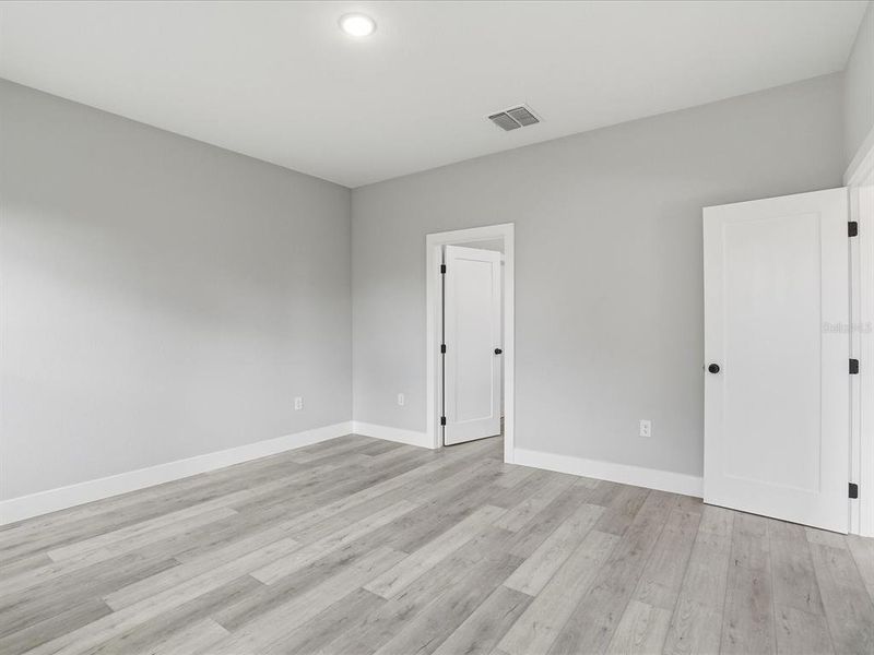 Spacious, unfurnished interior of a new home in , Punta Gorda (Image 23). Spacious, unfurnished interior of a new home in , Punta Gorda (Image 23).