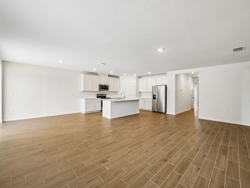 Spacious, unfurnished interior of a new home in The Grove at Stuart Crossing - Classic Series, Bartow (Image 13). Spacious, unfurnished interior of a new home in The Grove at Stuart Crossing - Classic Series, Bartow (Image 13).