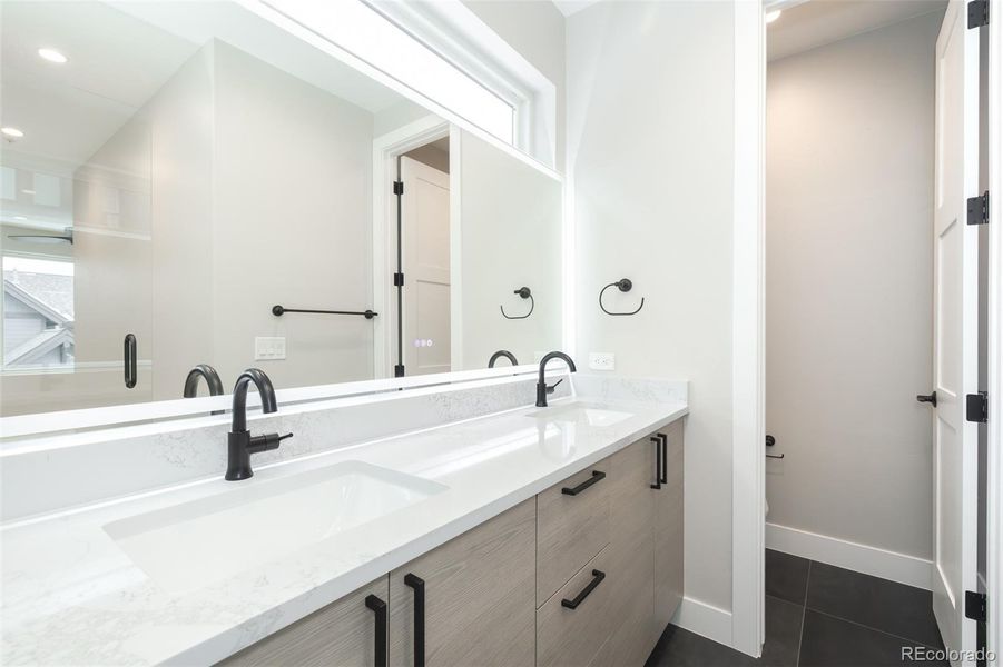 Furnished interior view inside a new home in , Winter Park (Image 13).