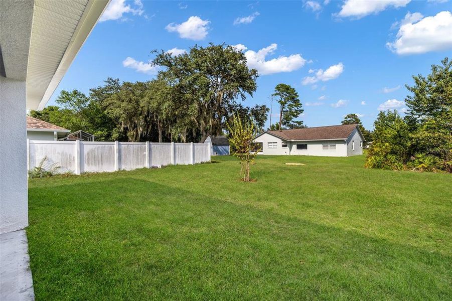 Exterior details and patio area of a home in , Palm Coast (Image 37).