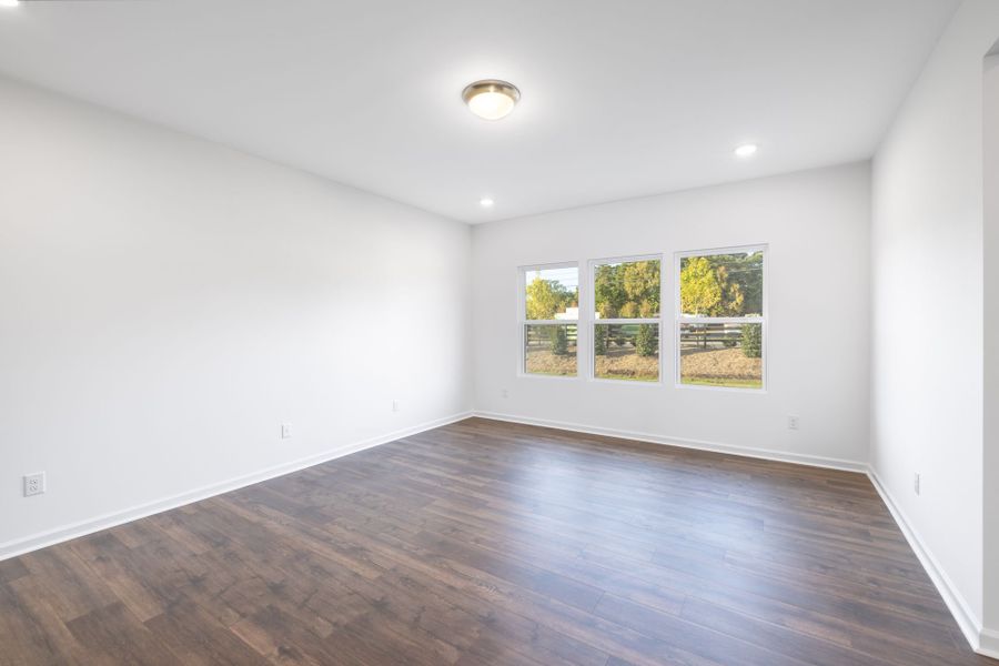 Spacious, unfurnished interior of a new home in Morrow Brook, Albemarle (Image 16).