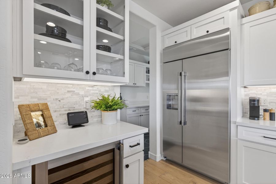 16) KITCHEN 16) KITCHEN