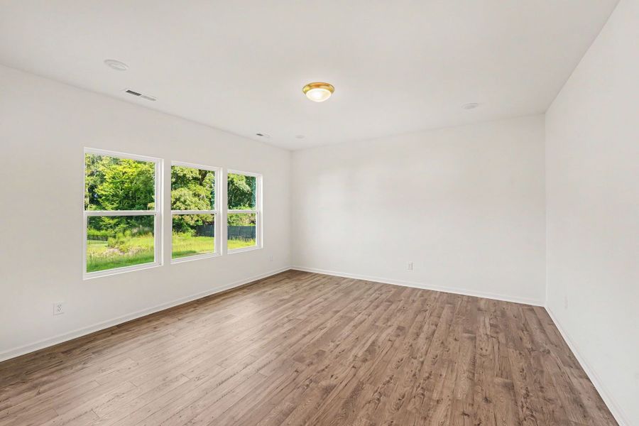 Spacious, unfurnished interior of a new home in Benson Village, Benson (Image 16).