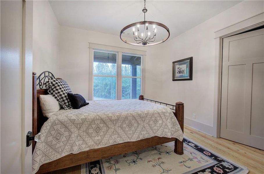 Furnished interior view inside a new home in , Temple (Image 44).