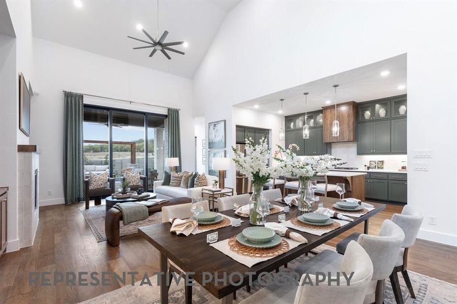 Furnished interior view inside a new home in Goodland, Venus (Image 9).