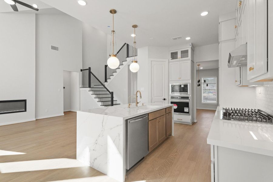 Furnished interior view inside a new home in The Highlands 50', Porter (Image 8). Furnished interior view inside a new home in The Highlands 50', Porter (Image 8).