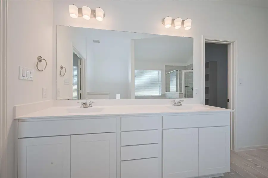 Furnished interior view inside a new home in Lago Mar, Texas City (Image 8). Furnished interior view inside a new home in Lago Mar, Texas City (Image 8).