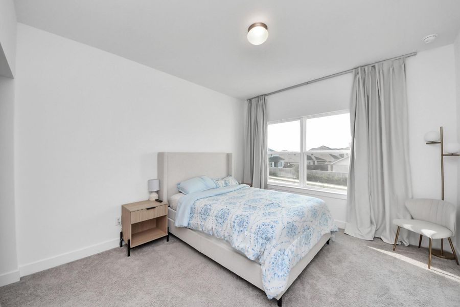 Furnished interior view inside a new home in Candela, Richmond (Image 17).