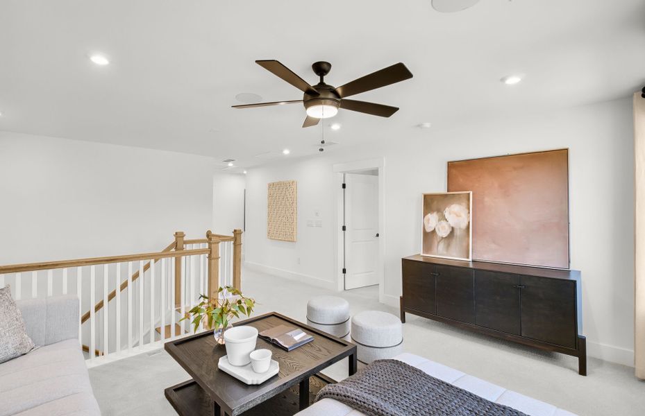 Representative furnished interior of a home built from the Riverton by Pulte Homes in Ashworth Estates, Powder Springs (Image 35).