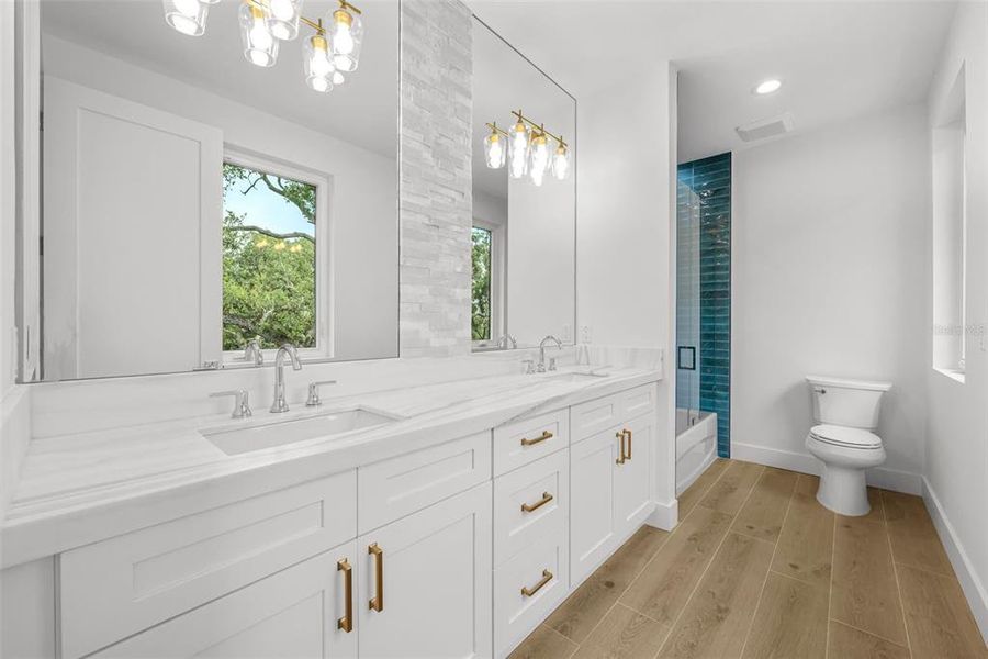 bedroom #3 ensuite bathroom