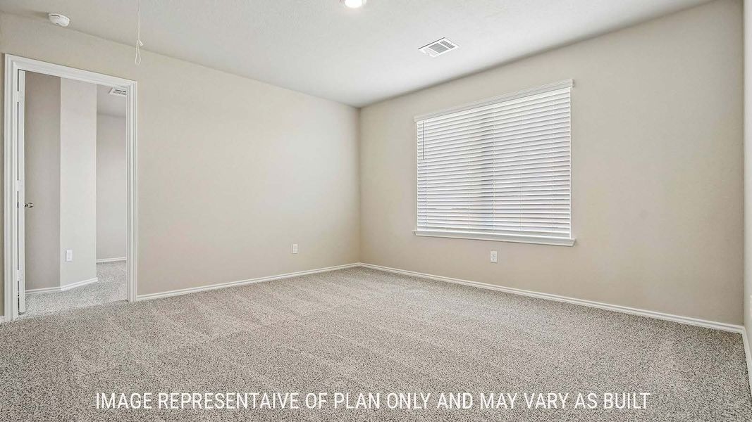 Spacious, unfurnished interior of a new home in Eagles Landing, Waco (Image 30).