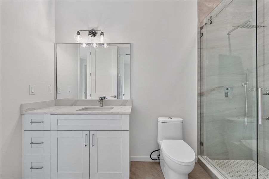 Furnished interior view inside a new home in , Seminole (Image 12).