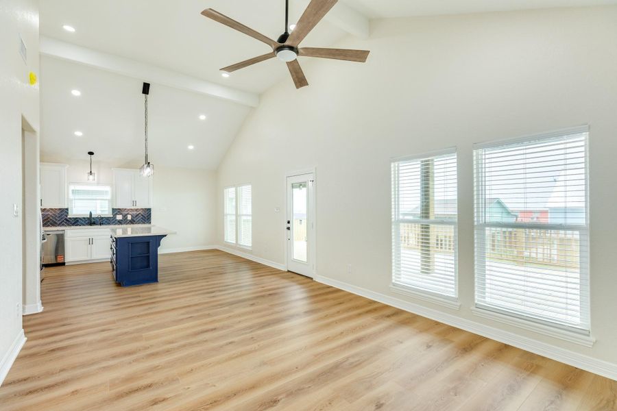 Spacious, unfurnished interior of a new home in , Surfside Beach (Image 24).