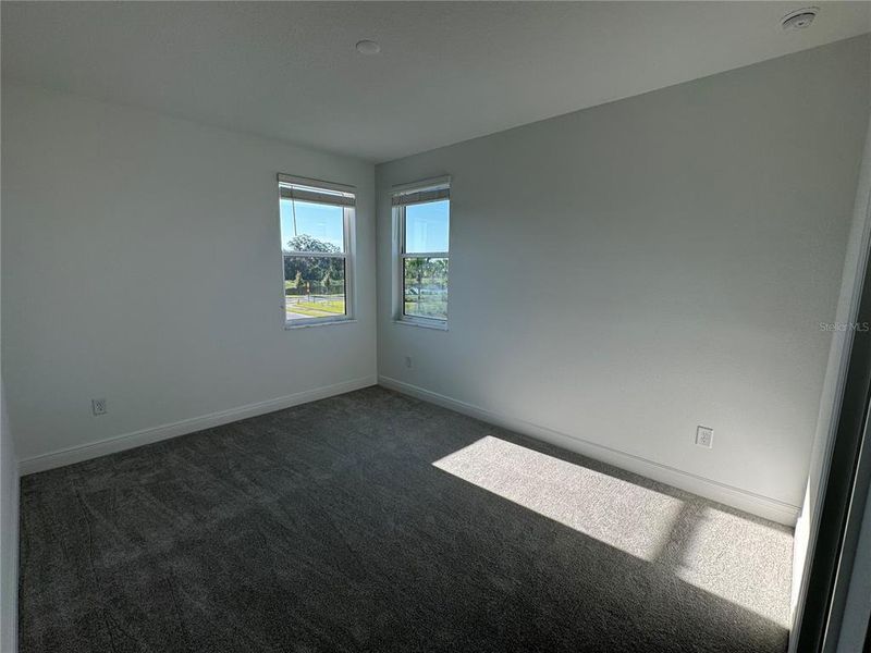 Spacious, unfurnished interior of a new home in Hawkstone, Sarasota (Image 14).