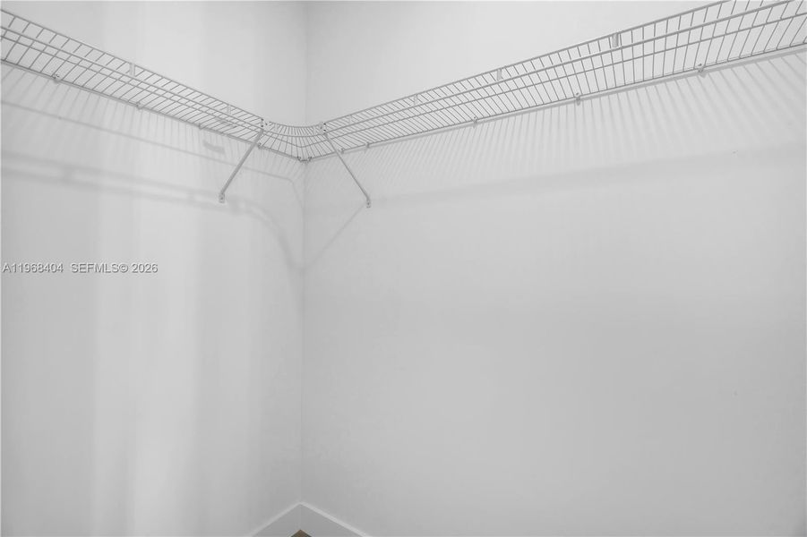 Spacious, unfurnished interior of a new home in , Port Charlotte (Image 49).