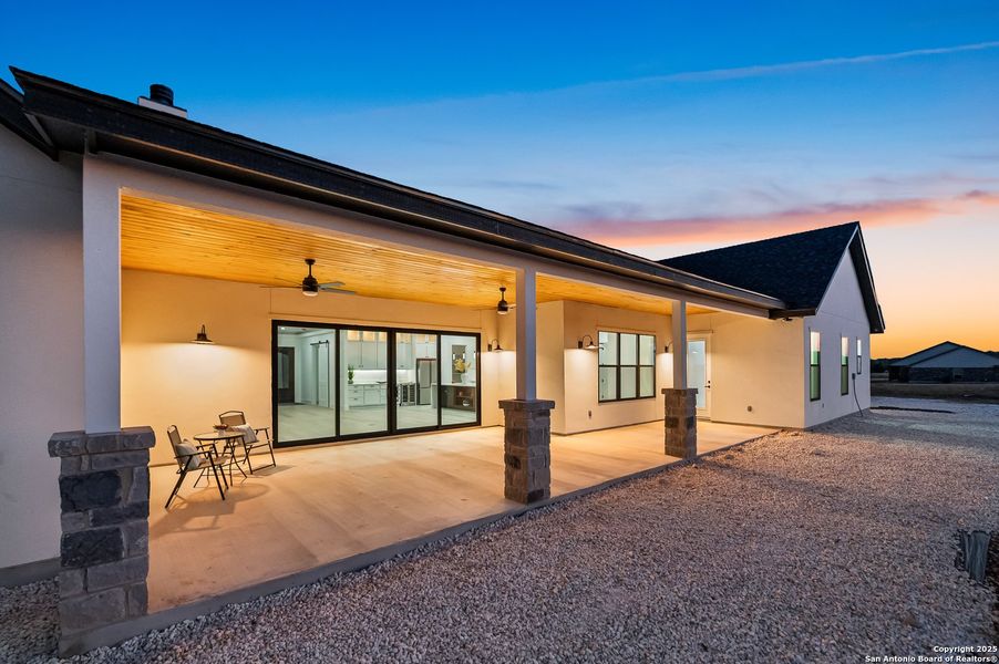 Exterior details and patio area of a home in , Bandera (Image 4).