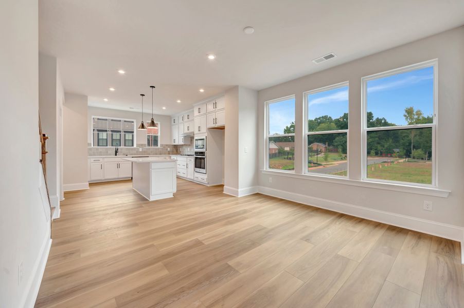 Spacious, unfurnished interior of a new home in Old Town Village, Waxhaw (Image 17).