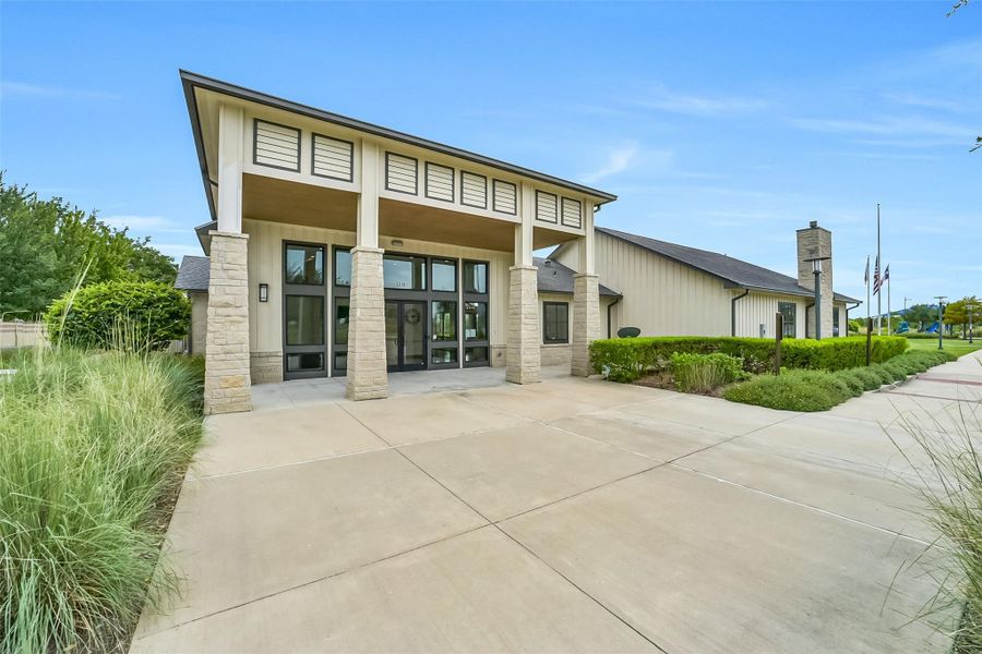 Exterior details and patio area of a home in , Houston (Image 22).