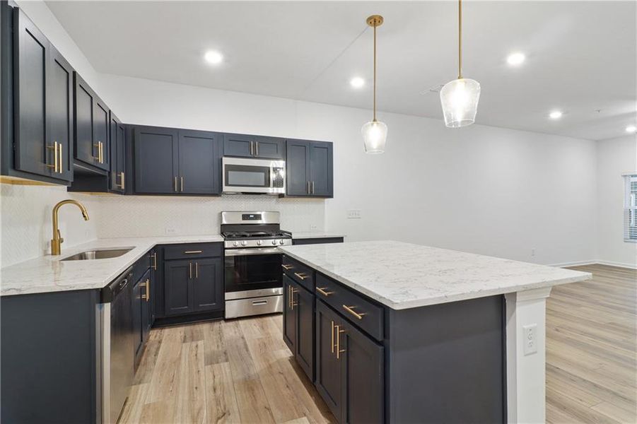 Furnished interior view inside a new home in Laurelwood, Douglasville (Image 8).