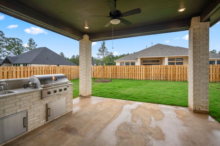 Exterior details and patio area of a home in Colton, Montgomery (Image 4). Exterior details and patio area of a home in Colton, Montgomery (Image 4).