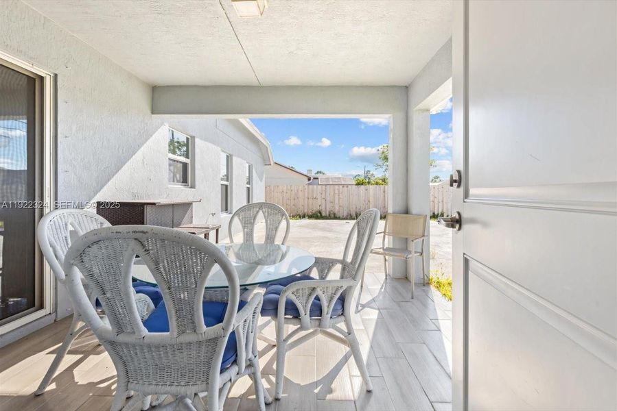 Furnished interior view inside a new home in , Port St. Lucie (Image 30).