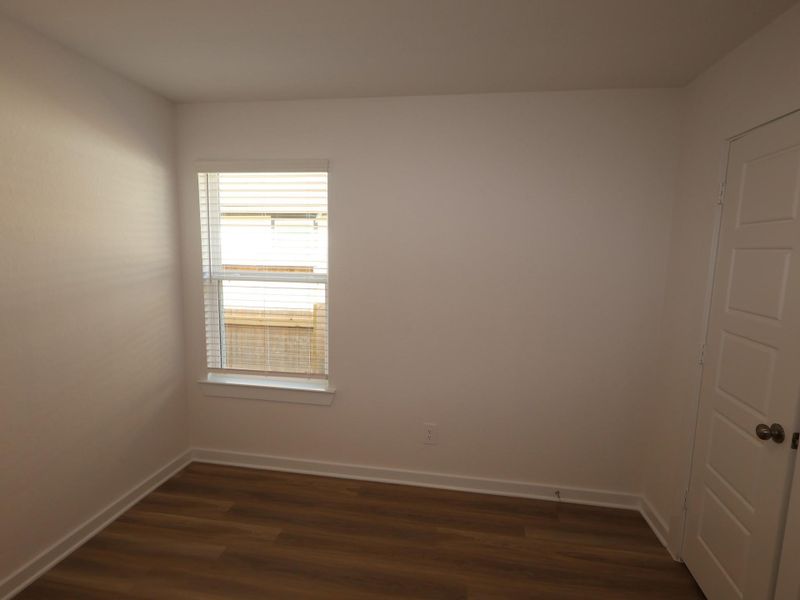 Spacious, unfurnished interior of a new home in Pinewood at Grand Texas, New Caney (Image 5).