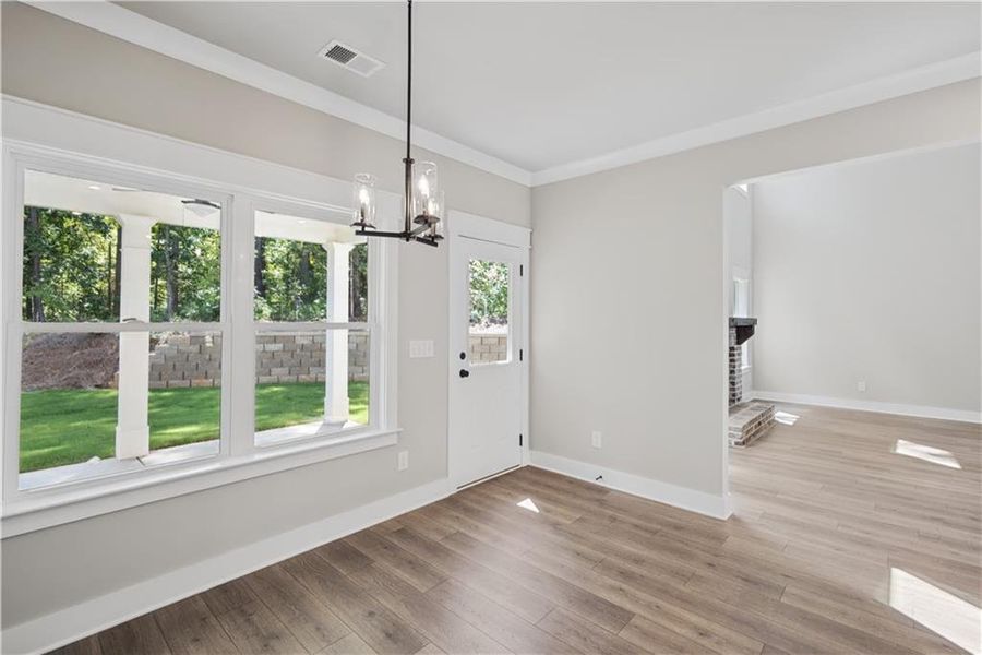 Spacious, unfurnished interior of a new home in Springside Reserve, Powder Springs (Image 19).