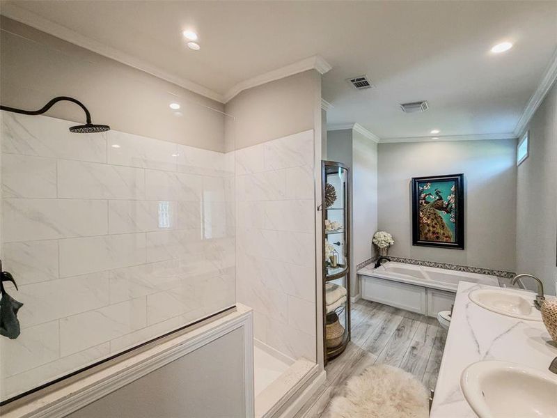 Furnished interior view inside a new home in , Runaway Bay (Image 14).