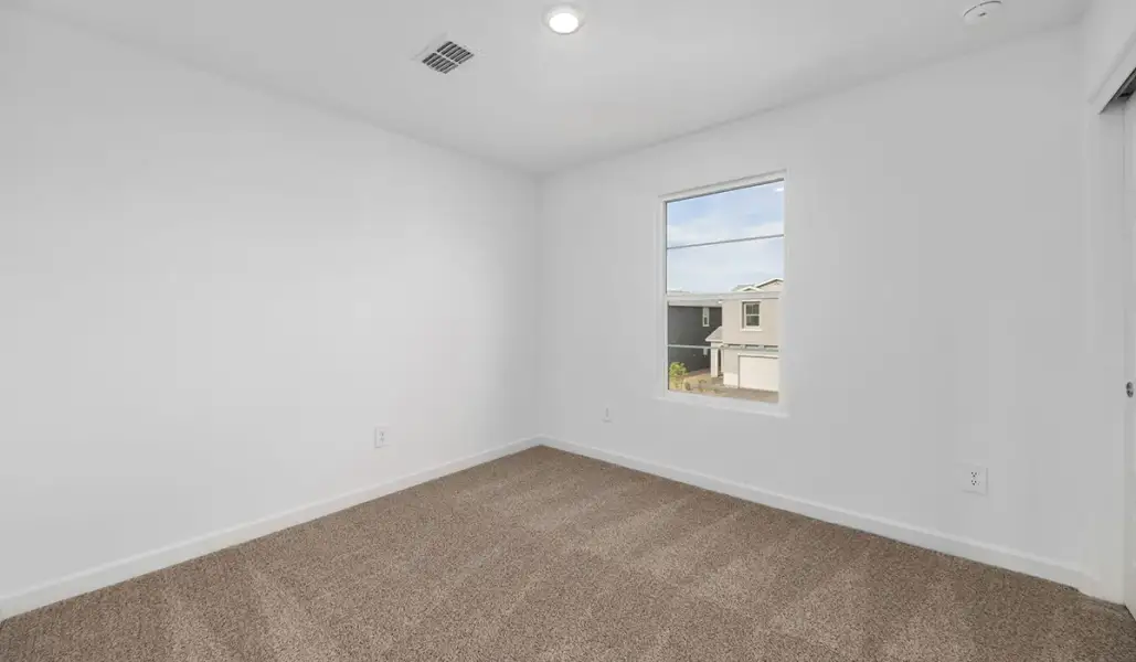 Spacious, unfurnished interior of a new home in Coronet at Gladden Farms, Marana (Image 22).