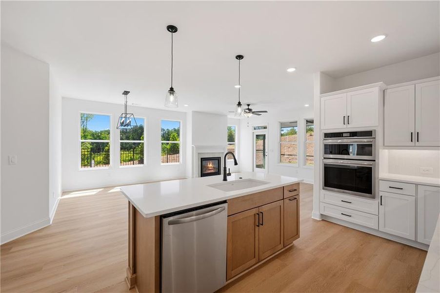 Furnished interior view inside a new home in Echols Farm, Hiram (Image 16).