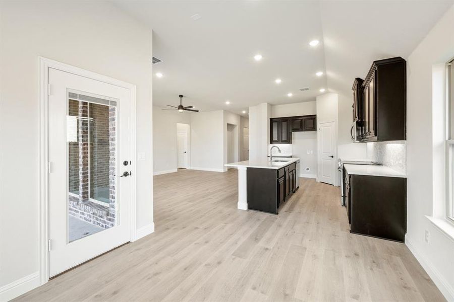 Furnished interior view inside a new home in The Retreat at North Grove 60, Waxahachie (Image 13).