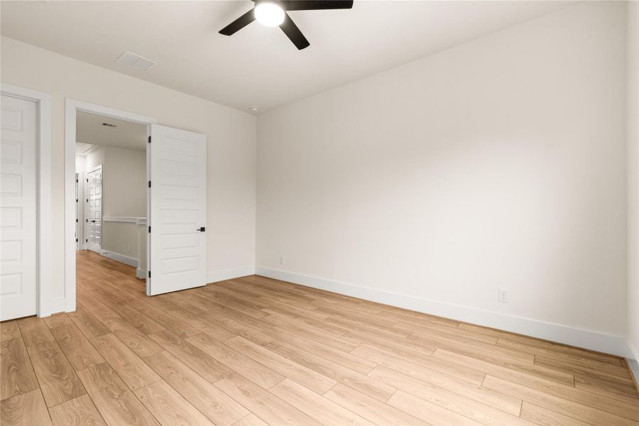 Spacious, unfurnished interior of a new home in , Houston (Image 25). Spacious, unfurnished interior of a new home in , Houston (Image 25).