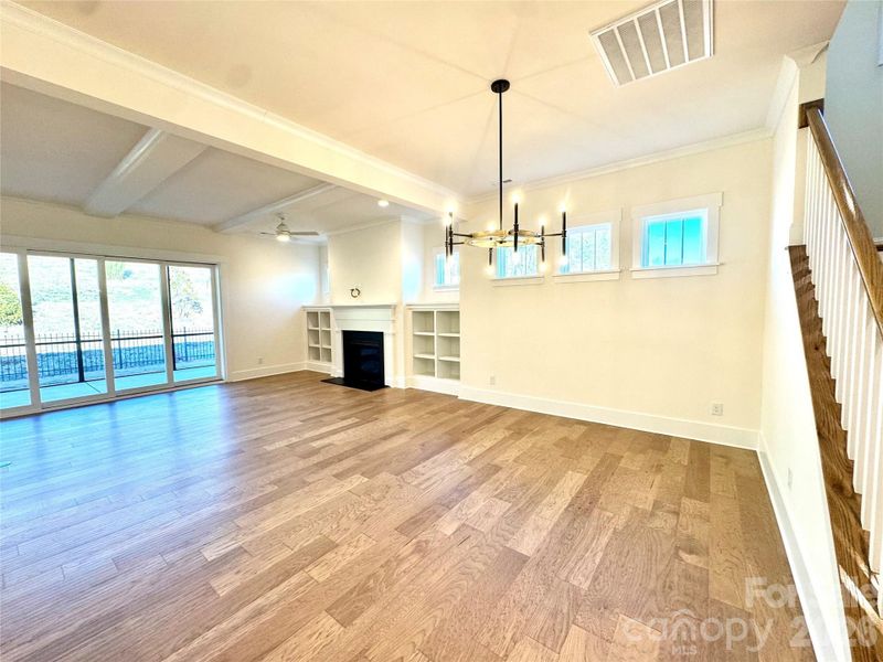 Spacious, unfurnished interior of a new home in Cumberland, Concord (Image 18).