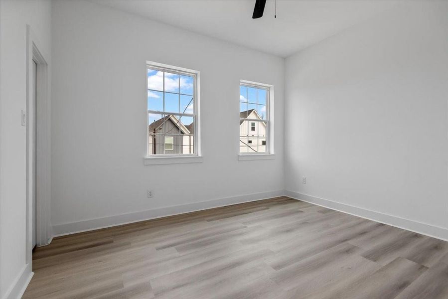 Spacious, unfurnished interior of a new home in , Houston (Image 23).